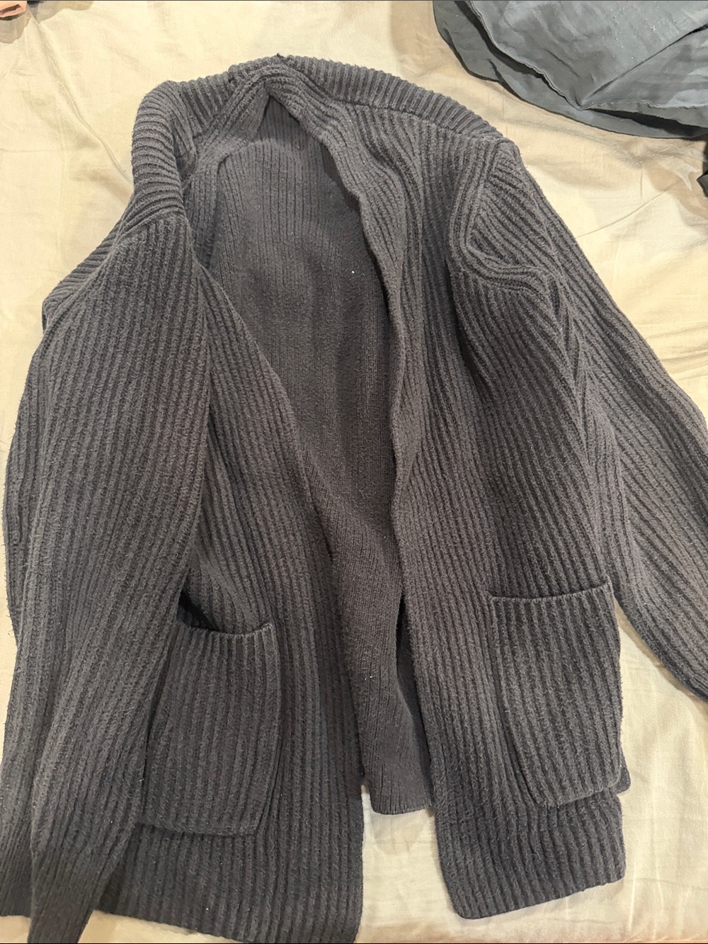 Ribbed Open-Front Cardigan in Charcoal Gray